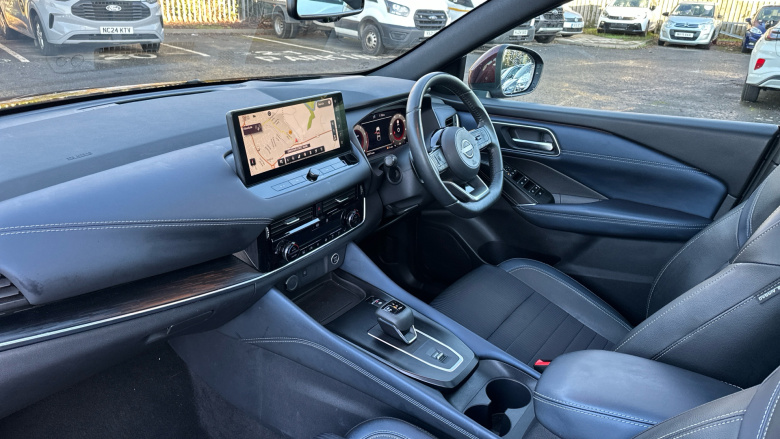 Nissan Qashqai 1.3 DiG-T MH 158 Tekna 5dr Xtronic Petrol Hatchback